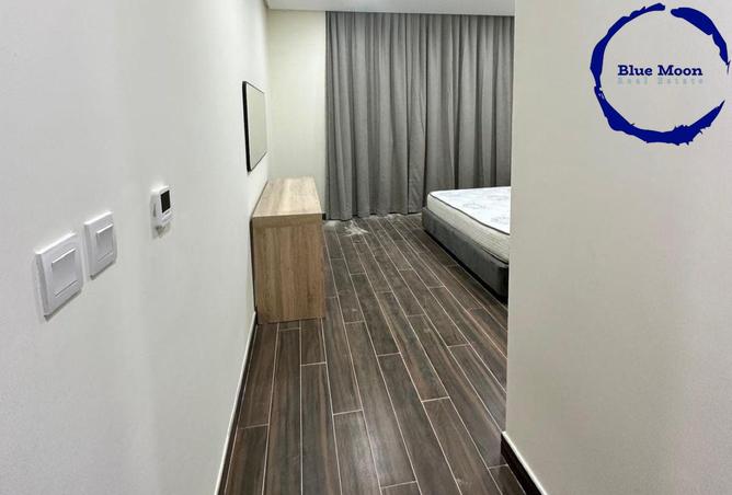 983967 - Property Image 3