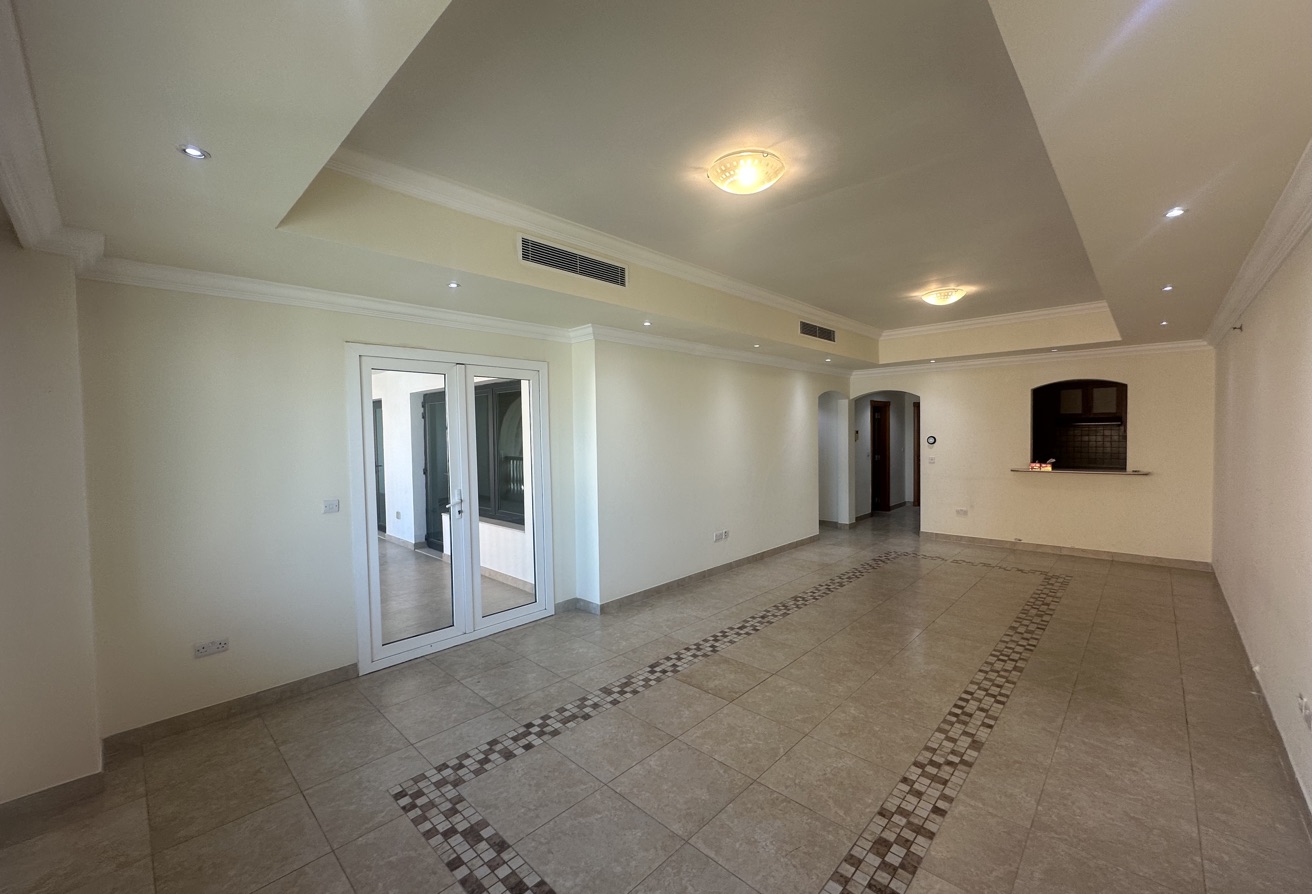 2 Bedroom Higher Floor Fully Marina View thumbnail 4