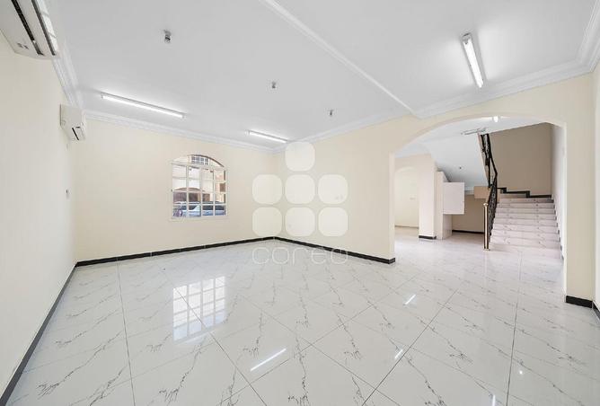 58147006 - Property Image 2