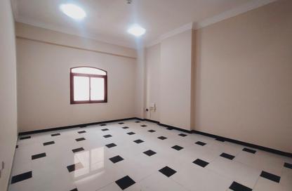 Apartment - 3 Bedrooms - 2 Bathrooms for rent in Al Sadd Road - Al Sadd - Doha