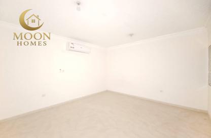 Apartment - 2 Bedrooms - 2 Bathrooms for rent in Najma - Doha