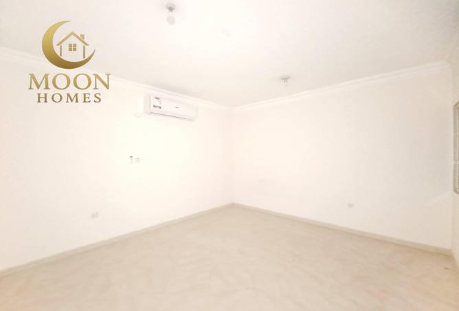 56418286 - Property Image 3
