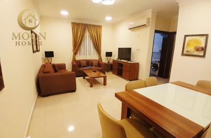 Apartment - 2 Bedrooms - 2 Bathrooms for rent in Umm Ghwailina Comm - Umm Ghuwalina - Umm Ghuwailina - Doha