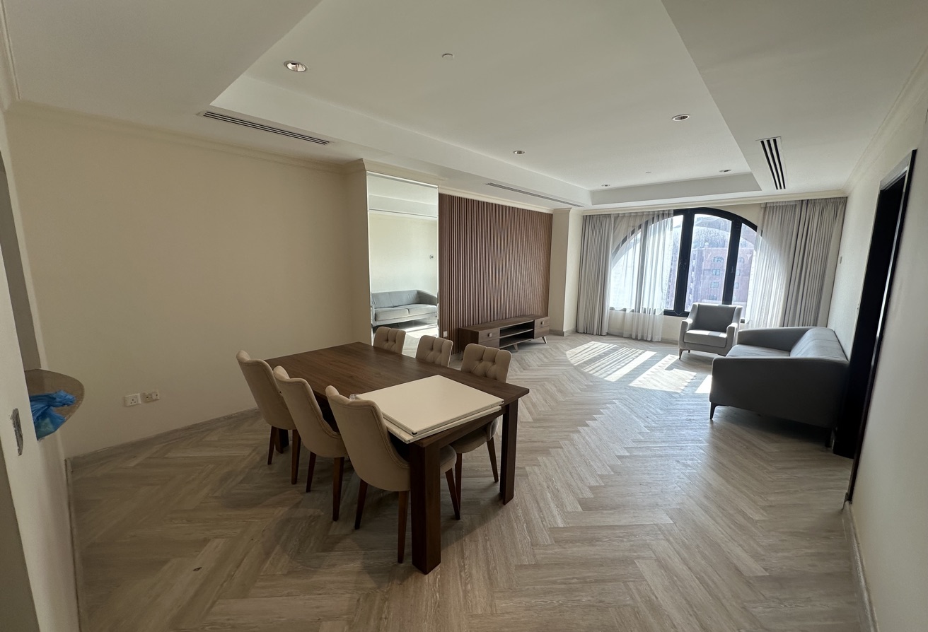 1 Bedroom Furnished Including Bills Marina View thumbnail 4