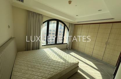 Apartment - 1 Bedroom - 2 Bathrooms for rent in West Porto Drive - Porto Arabia - The Pearl Island - Doha Apartment - 1 Bedroom - 2 Bathrooms for rent in West Porto Drive - Porto Arabia - The Pearl Island - Doha