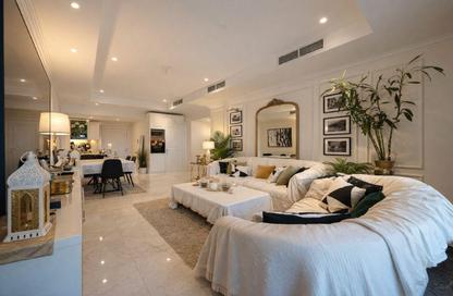 Apartment - 2 Bedrooms - 1 Bathroom for rent in Tower 4 - Porto Arabia - The Pearl Island - Doha