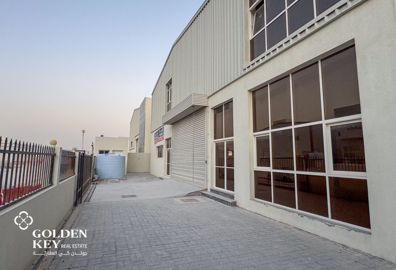 1,000 SQM | Premium Warehouse in Birkat Al Awamer