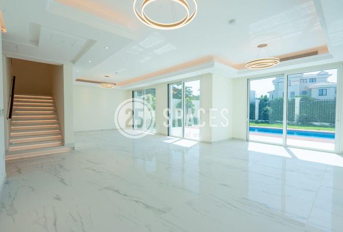 1015004 - Property Image 2