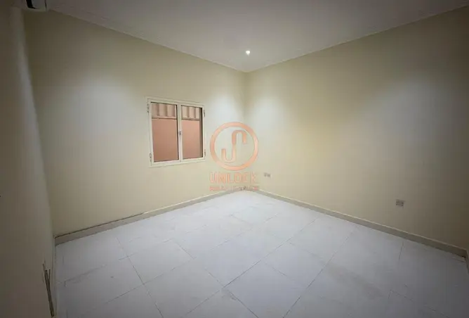 62860421 - Property Image 3
