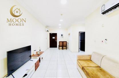 Apartment - 1 Bedroom - 1 Bathroom for rent in Umm Ghuwailina 4 - Umm Ghuwailina - Doha