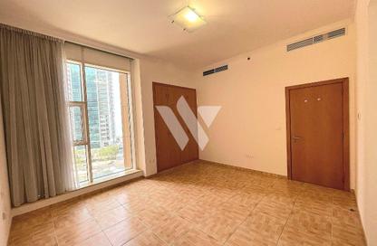 Apartment - 1 Bedroom - 2 Bathrooms for rent in West Bay Tower - West Bay - West Bay - Doha