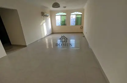 Apartment - 2 Bedrooms - 2 Bathrooms for rent in Al Sadd - Doha