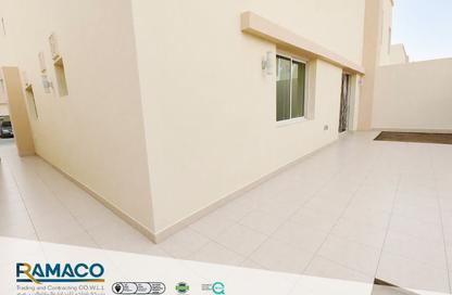 شقة - غرفة نوم - 2 حمامات للايجار في واي فيلدج - ابو سدرة - الريان - الدوحة