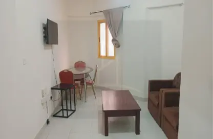 شقة - غرفة نوم - 1 حمام للايجار في ام غوالينا تجارية - ام غويلينا - أم غويلينا - الدوحة