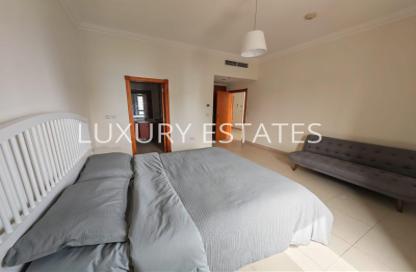 Apartment - 1 Bedroom - 2 Bathrooms for rent in East Porto Drive - Porto Arabia - The Pearl Island - Doha Apartment - 1 Bedroom - 2 Bathrooms for rent in East Porto Drive - Porto Arabia - The Pearl Island - Doha