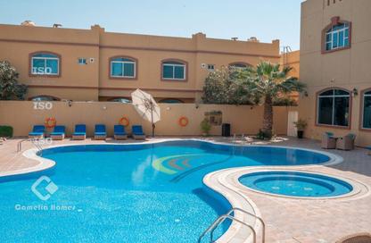 مجمع سكني - 4 غرف نوم - 5 حمامات للايجار في ابو سدرة - الريان - الدوحة
