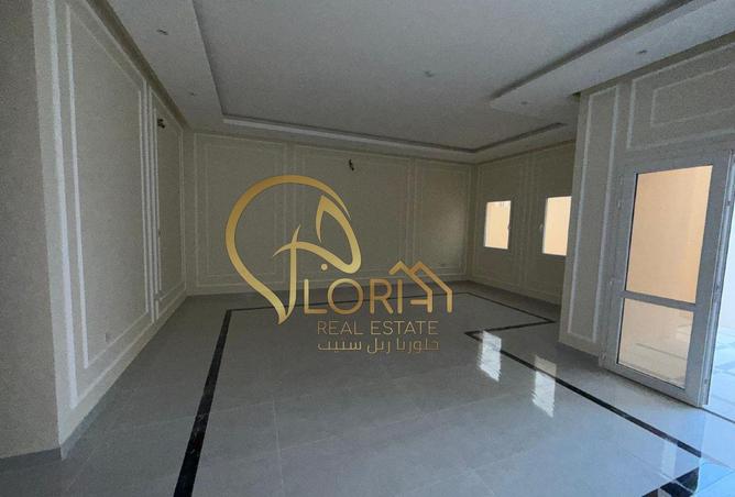 54927613 - Property Image 3