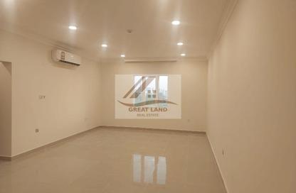 Apartment - 2 Bedrooms - 2 Bathrooms for rent in Al Azizia Street - Al Aziziyah - Doha