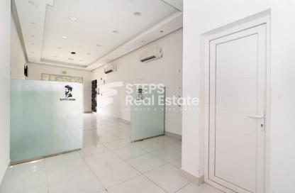 Retail - Studio - 1 Bathroom for rent in Old Airport Road - Old Airport Road - Doha Retail - Studio - 1 Bathroom for rent in Old Airport Road - Old Airport Road - Doha