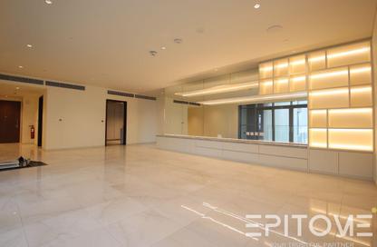 Apartment - 2 Bedrooms - 3 Bathrooms for sale in Seef Lusail Tower 1 - Seef Lusail - Lusail City - Lusail