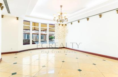 مجمع سكني - 5 غرف نوم - 5 حمامات للايجار في فلل واست باي لاغون - وست باي لاجون - بحيرة وست لاجون - الدوحة مجمع سكني - 5 غرف نوم - 5 حمامات للايجار في فلل واست باي لاغون - وست باي لاجون - بحيرة وست لاجون - الدوحة