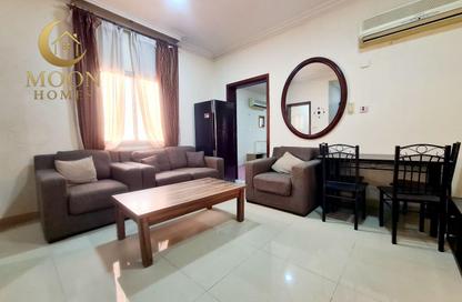 Apartment - 1 - 1 for rent in Umm Ghuwailina 4 - Umm Ghuwailina - Doha