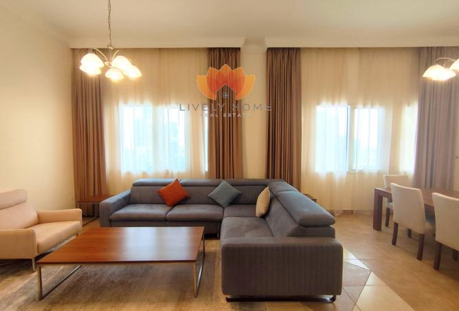 55781593 - Property Image 2
