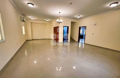 Villa - 5 - 5 for rent in Bu Hamour Street - Abu Hamour - Doha Villa - 5 - 5 for rent in Bu Hamour Street - Abu Hamour - Doha