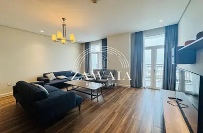 Apartment - 3 Bedrooms - 5 Bathrooms for rent in Floresta Gardens - Floresta Gardens - The Pearl Island - Doha Apartment - 3 Bedrooms - 5 Bathrooms for rent in Floresta Gardens - Floresta Gardens - The Pearl Island - Doha