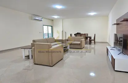 Apartment - 2 Bedrooms - 2 Bathrooms for rent in Old Al Ghanim - Al Ghanim - Doha