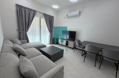 Apartment - 2 Bedrooms - 3 Bathrooms for rent in Al Sadd - Doha
