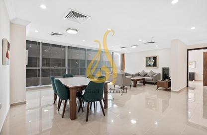 Apartment - 2 Bedrooms - 2 Bathrooms for rent in Al Khair Tower - Corniche Road - Corniche Road - Doha