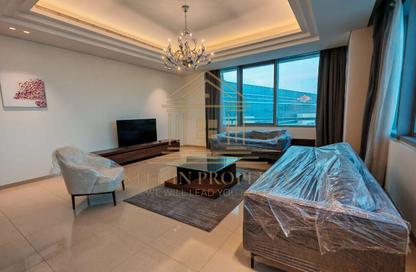 Apartment - 3 Bedrooms - 4 Bathrooms for rent in Ramada Commercial Building - Al Rawabi Street - Al Muntazah - Doha