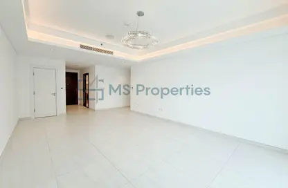 Apartment - 2 Bedrooms - 3 Bathrooms for sale in Crystal Residence - Gewan Island - The Pearl Island - Doha