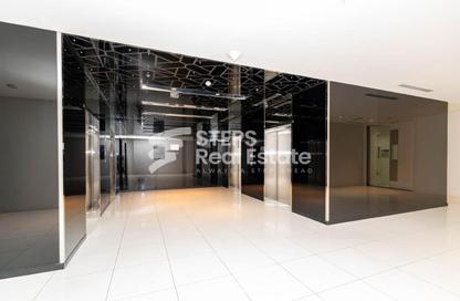 Office Space - Studio - 1 Bathroom for rent in Umm Ghwailina Comm - Umm Ghuwalina - Umm Ghuwailina - Doha