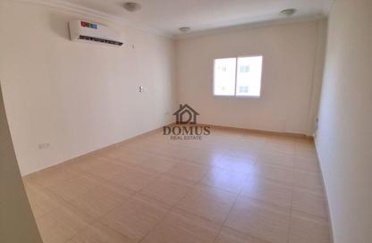Apartment - 3 Bedrooms - 3 Bathrooms for rent in Al Zubair Bakkar Street - Al Sadd - Doha