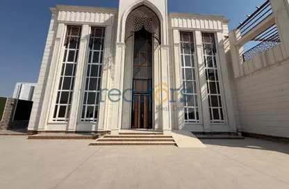 فيلا - 8 غرف نوم - 8 حمامات للبيع في بني هاجر - الريان - الدوحة