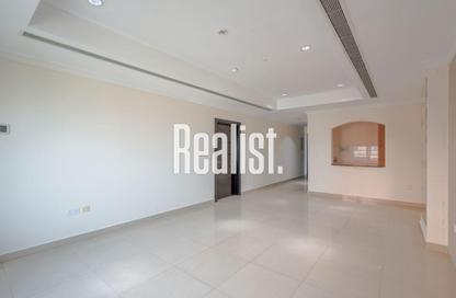 Apartment - 1 - 2 for rent in East Porto Drive - Porto Arabia - The Pearl Island - Doha Apartment - 1 - 2 for rent in East Porto Drive - Porto Arabia - The Pearl Island - Doha
