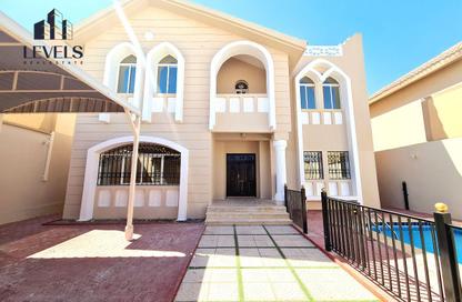 Villa - 5 Bedrooms - 6 Bathrooms for rent in Street 870 - Al Duhail South - Al Duhail - Doha