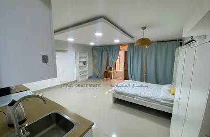 Apartment - Studio - 1 Bathroom for rent in Al Dafna - Al Dafna - Doha