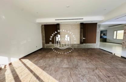 Villa - 7 Bedrooms - 7+ Bathrooms for rent in Al Kheesa - Al Kheesa - Umm Salal Mohammed