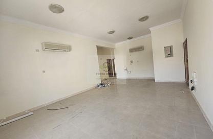 Apartment - 3 Bedrooms - 2 Bathrooms for rent in Old Airport Road - Doha