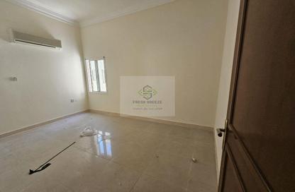Apartment - 3 Bedrooms - 2 Bathrooms for rent in Old Airport Road - Doha