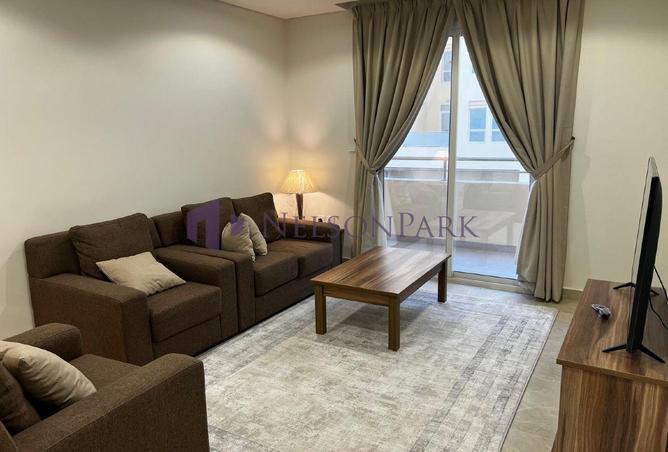 1002453 - Property Image 2