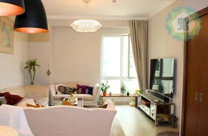 Apartment - 1 Bedroom - 2 Bathrooms for rent in Viva West - Viva Bahriyah - The Pearl Island - Doha