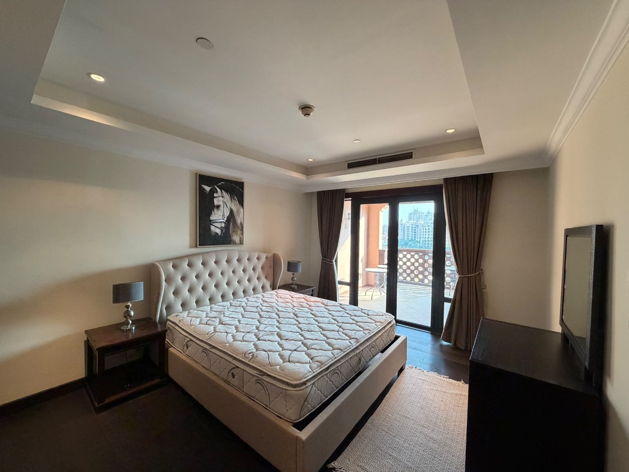 Furnished 1 Bedroom townhouse for Rent 130 sqm thumbnail 2