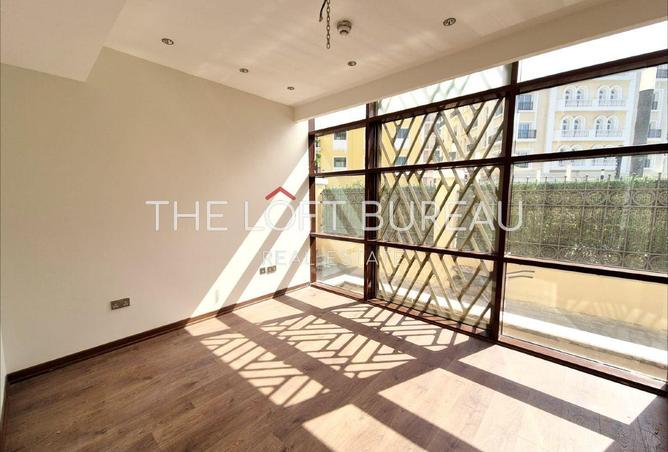 56465958 - Property Image 2