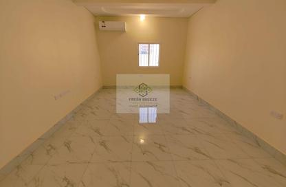 Apartment - 3 - 2 for rent in Umm Ghuwailina 4 - Umm Ghuwailina - Doha Apartment - 3 - 2 for rent in Umm Ghuwailina 4 - Umm Ghuwailina - Doha