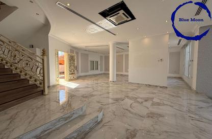 Villa - 5 Bedrooms - 6 Bathrooms for rent in West Bay Lagoon Villas - West Bay Lagoon - West Bay Lagoon - Doha