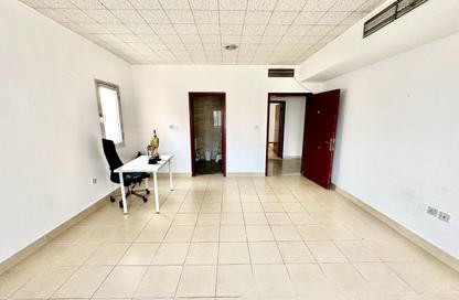 Apartment - 4 Bedrooms - 3 Bathrooms for rent in Al Hilal - Al Hilal - Doha